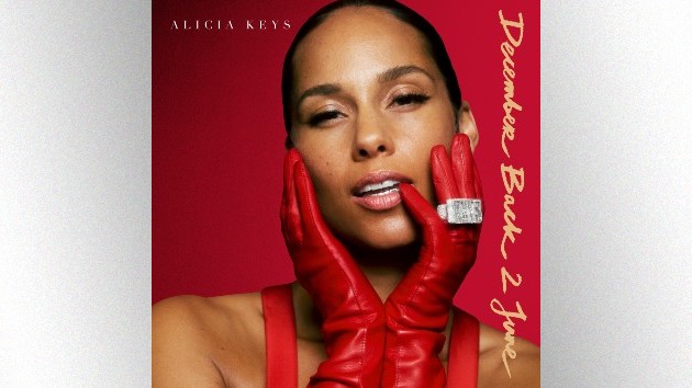Alicia Keys reveals “this year was the year” to release her holiday album, ‘Santa Baby’